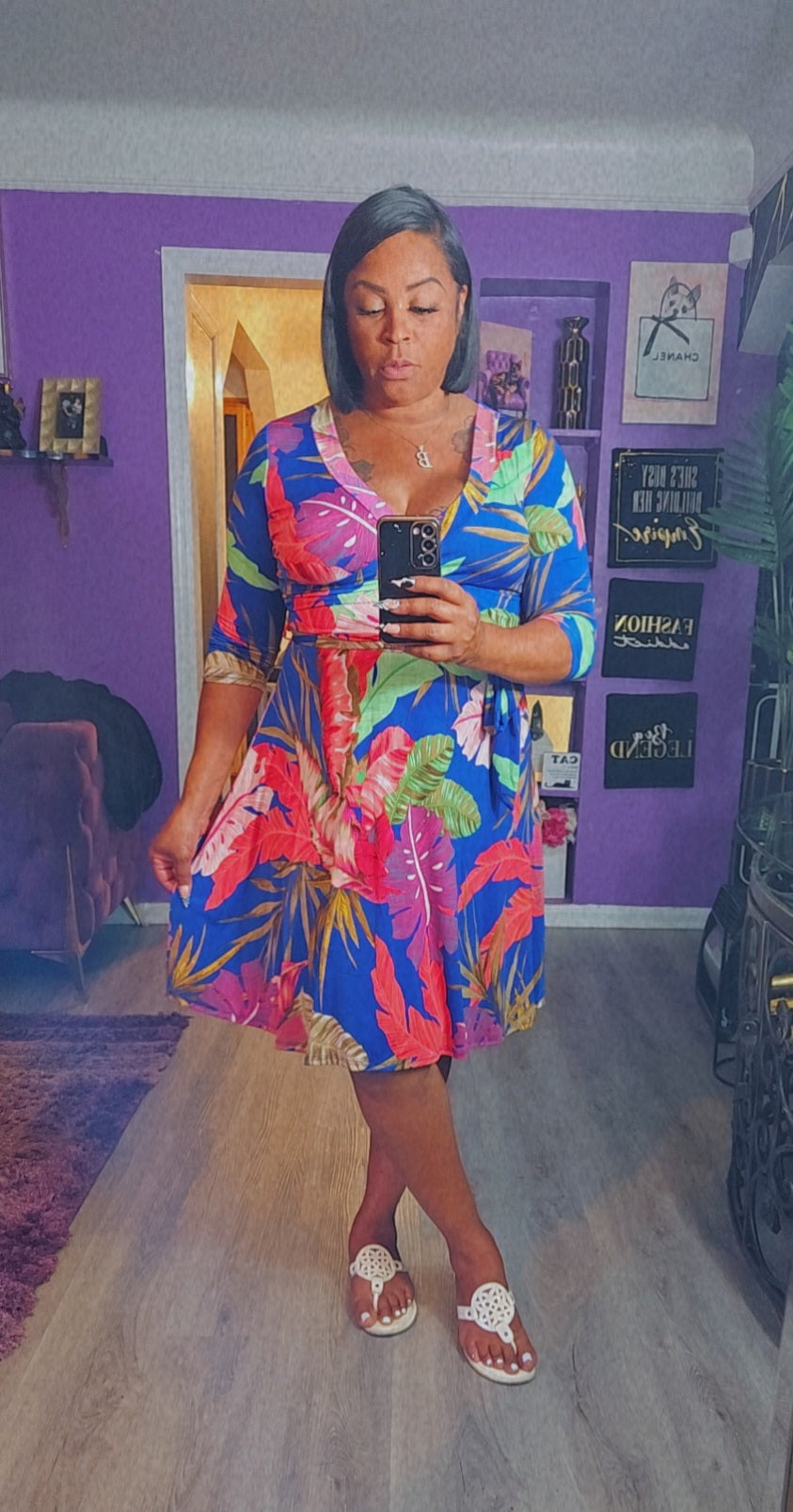 DRESS