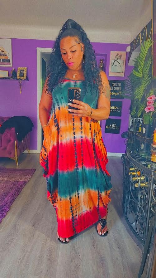 DRESS